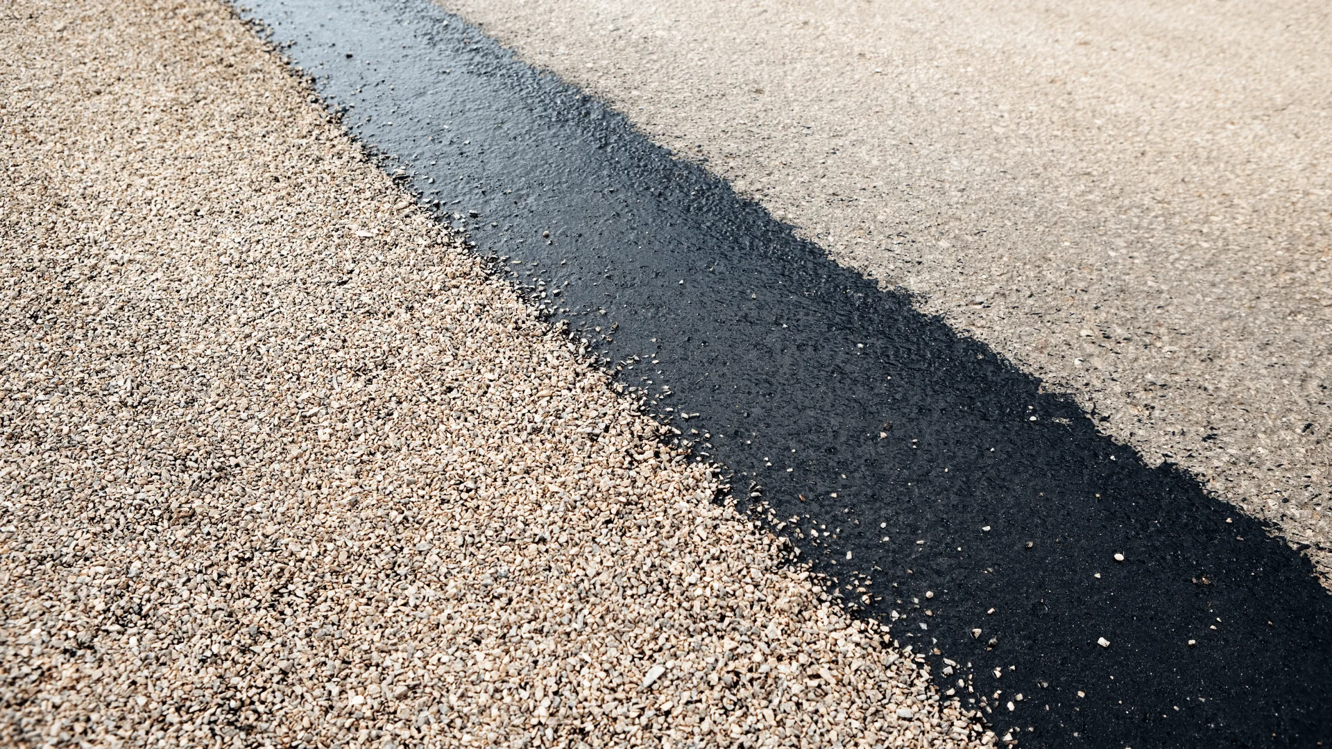 Crack Sealer | B&E Sealcoat | Mastic | SafeSeal