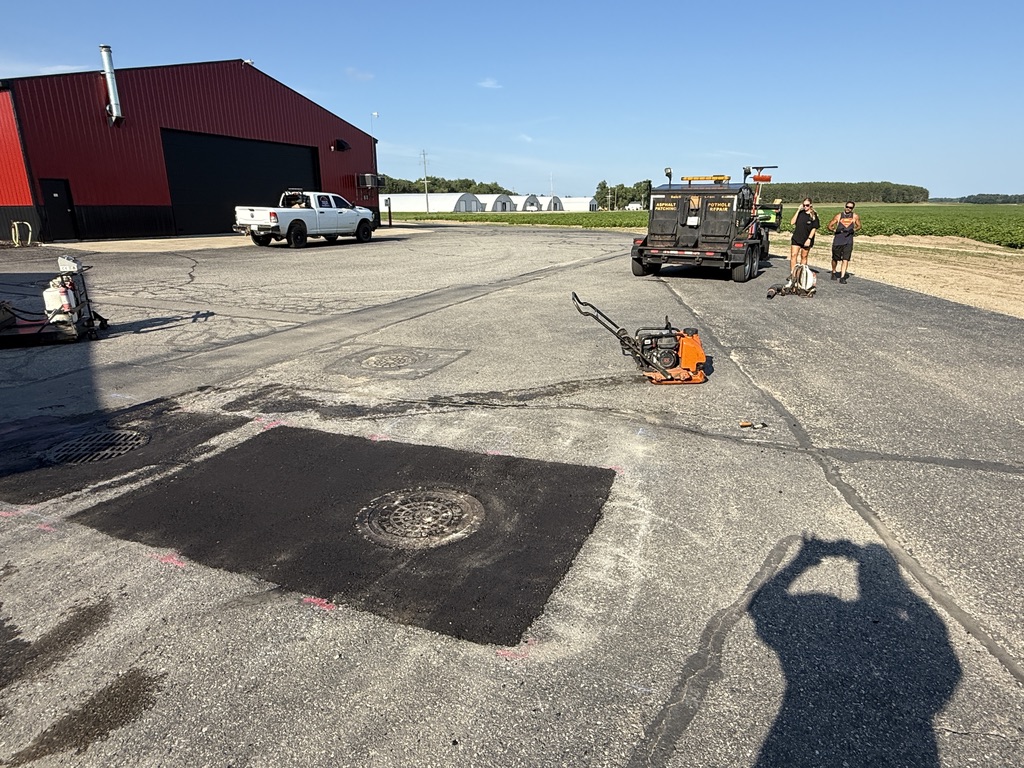 Asphalt Repair | B&E Sealcoat Products